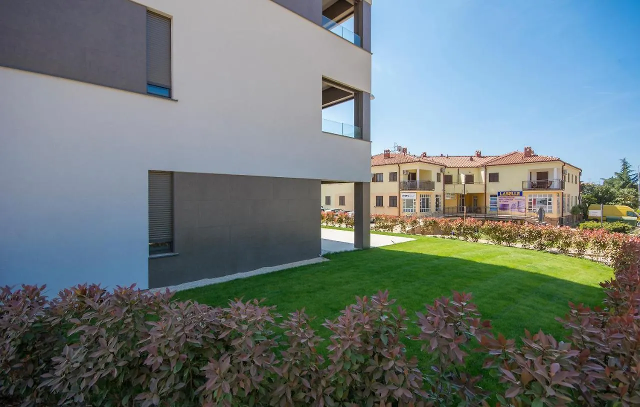Spada Apartment 3 Bedrooms Near The Beach! Poreč 0*,